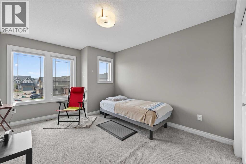 30 Evansborough View NW — photo 36