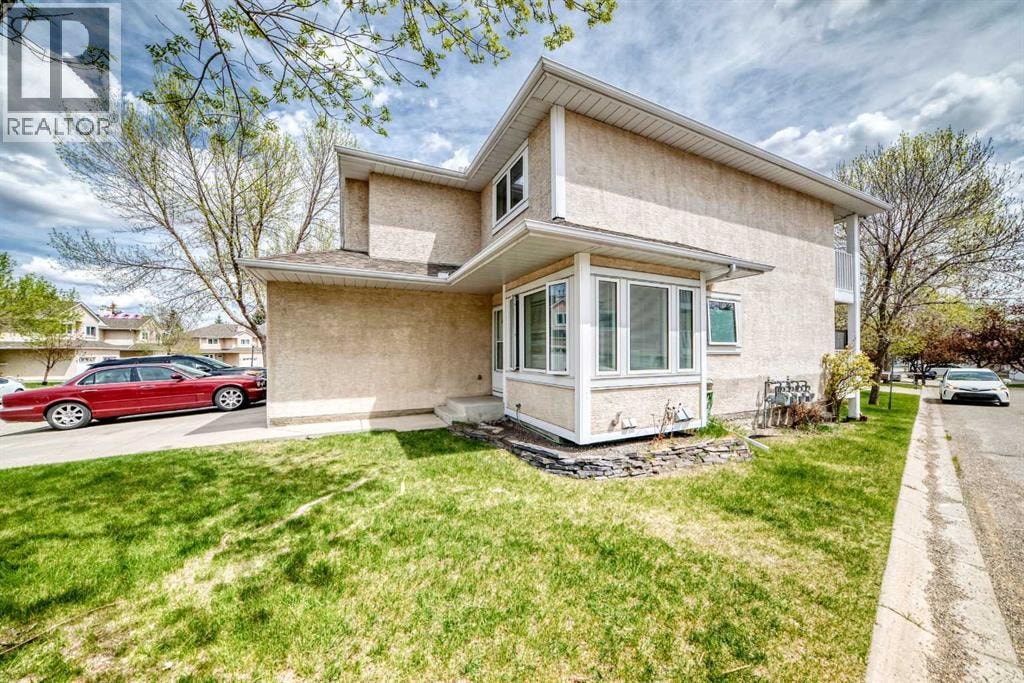 109, 388 Sandarac Drive NW — photo 34
