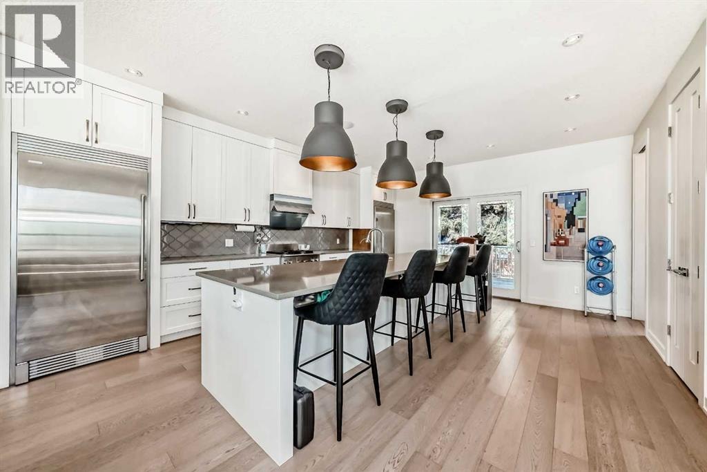 112 Hanover Road SW — photo 1