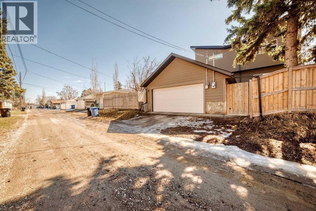 112 Hanover Road SW — photo 37