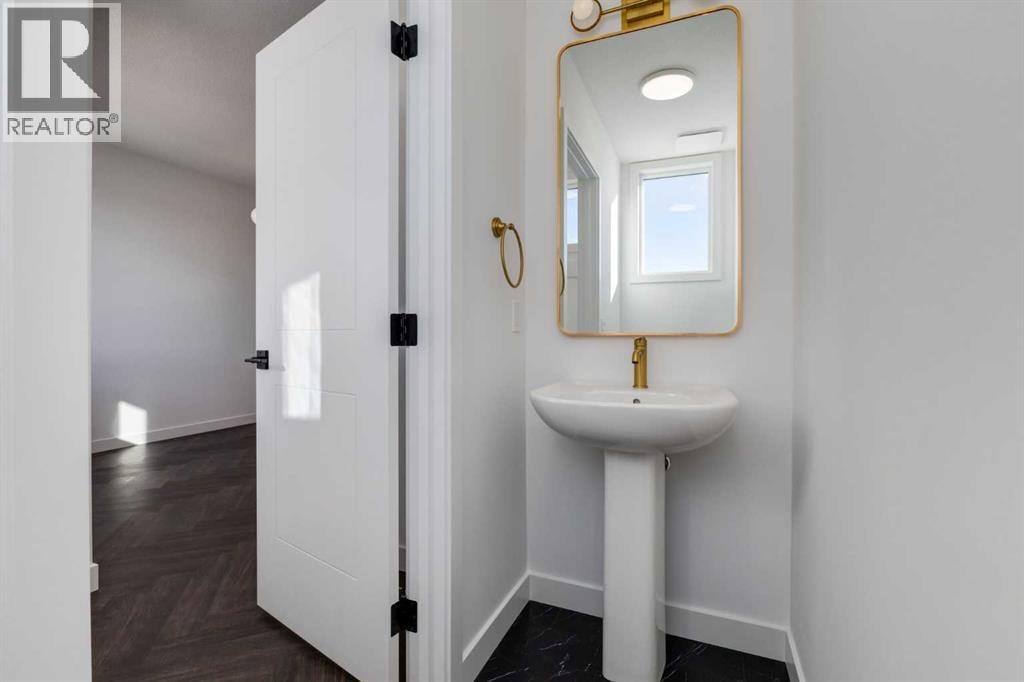 2421 Creeker Lane — photo 21
