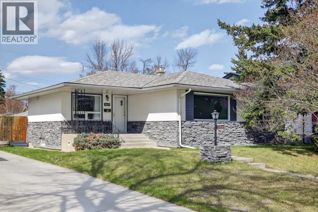 3112 34 Avenue SW — photo 2
