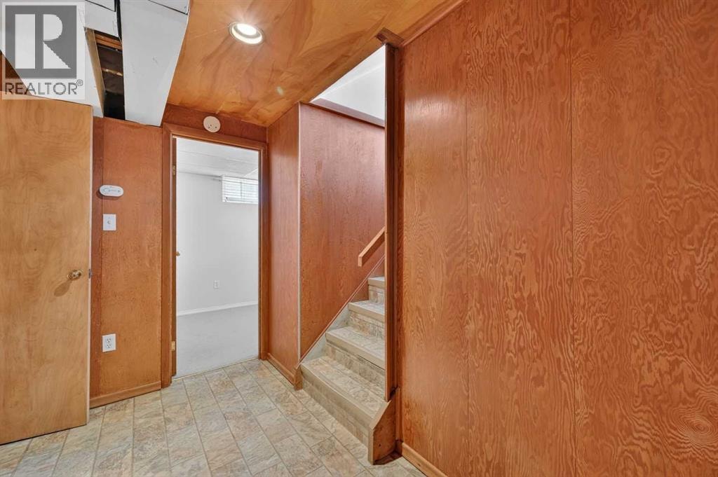 3112 34 Avenue SW — photo 24