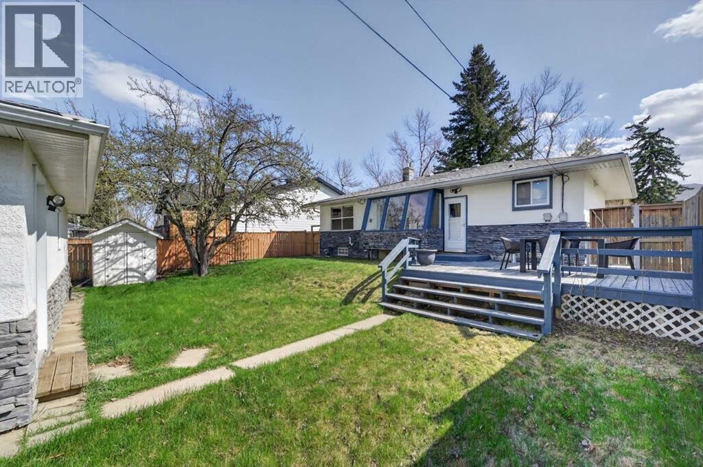 3112 34 Avenue SW — photo 37