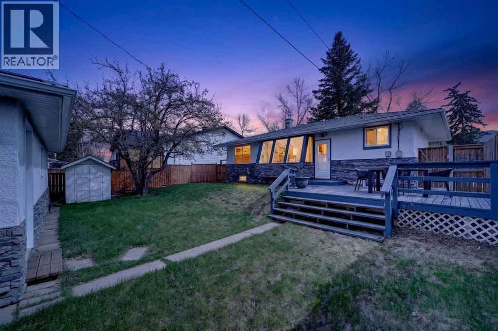 3112 34 Avenue SW — photo 45