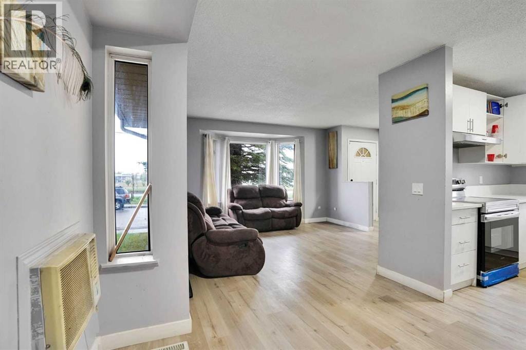 133 MARTINGLEN Way NE — photo 11