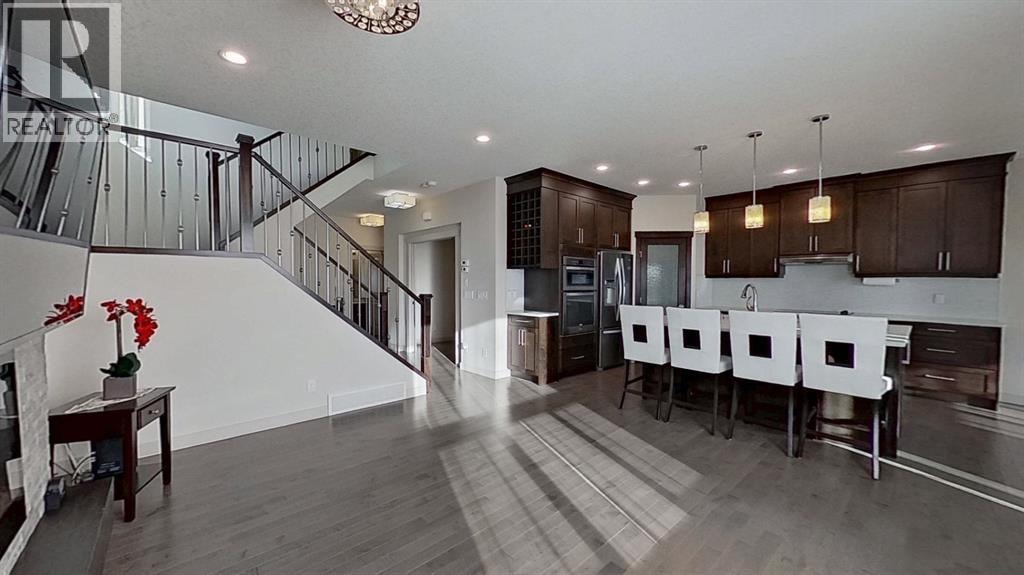 78 Cranarch View SE — photo 12