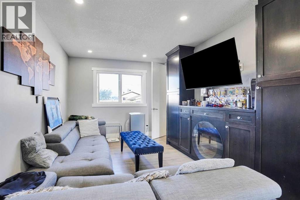 1527 Maitland Drive NE — photo 24