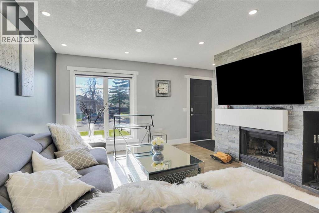 1527 Maitland Drive NE — photo 8