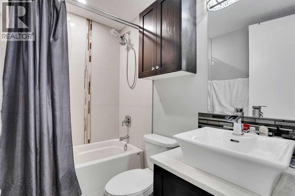 1527 Maitland Drive NE — photo 17