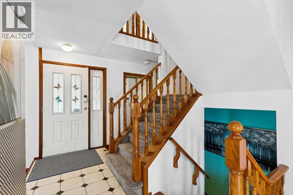 8971 SCURFIELD Drive NW — photo 5