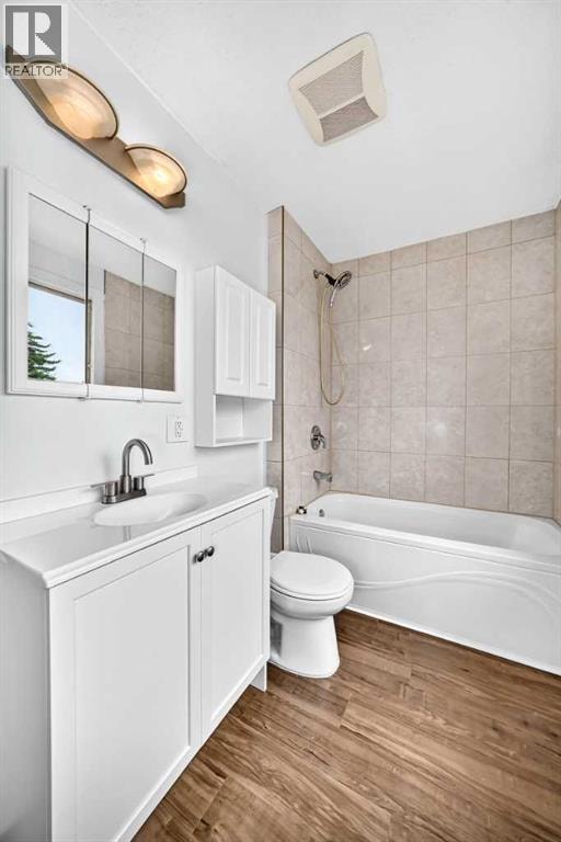 60 Erin Mount Crescent SE — photo 23