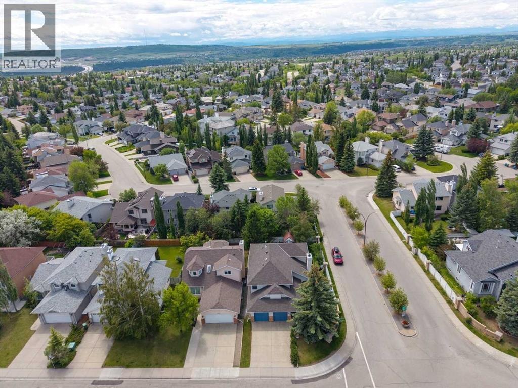 8971 SCURFIELD Drive NW — photo 40