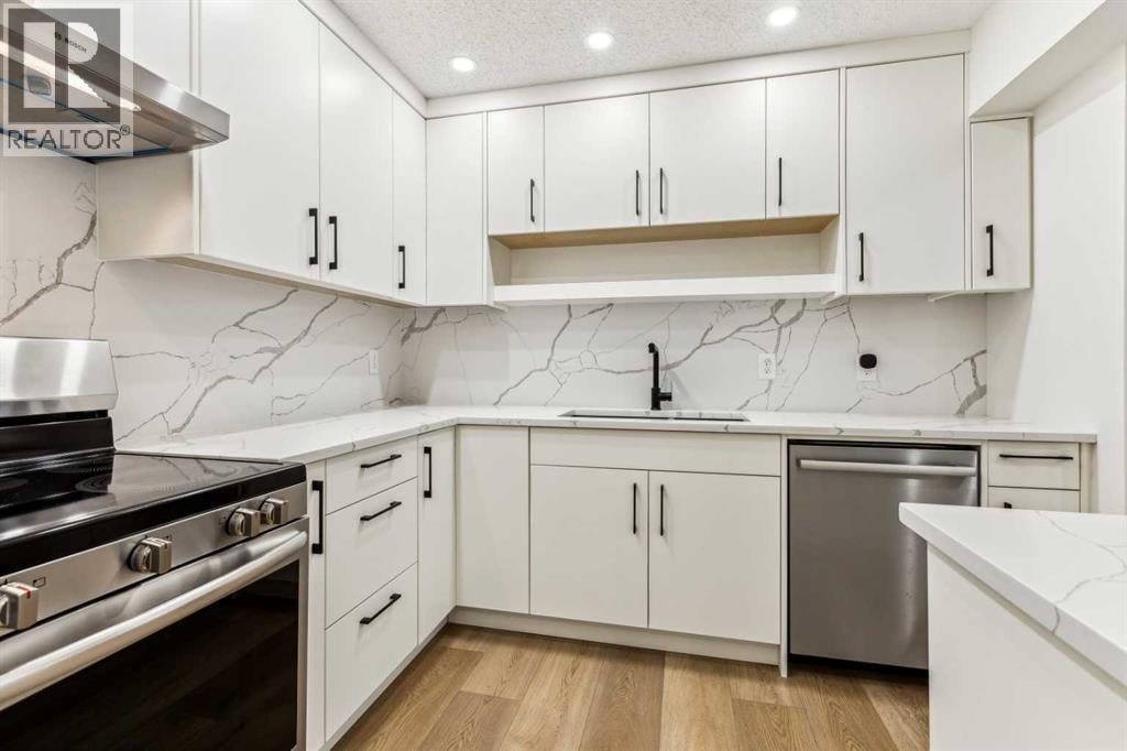 1101, 2520 Palliser Drive SW