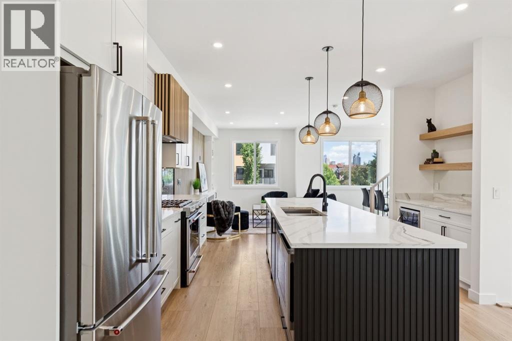 2402 Westmount Road NW — photo 14