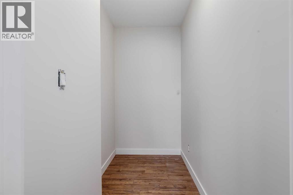 41 Alpine Crescent SE — photo 12