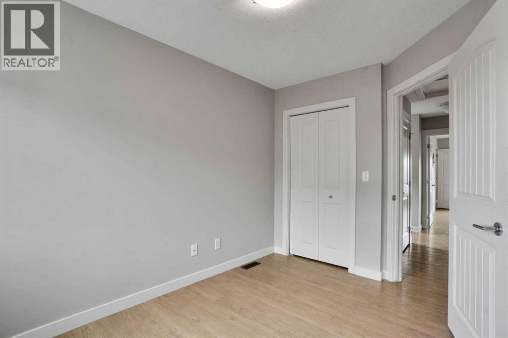 413, 355 Nolancrest Heights NW — photo 25
