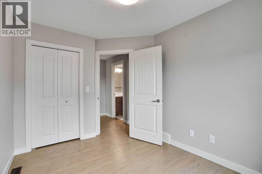 413, 355 Nolancrest Heights NW — photo 24