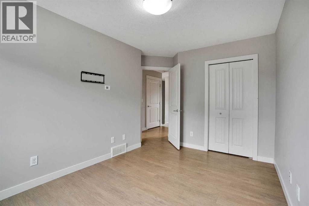 413, 355 Nolancrest Heights NW — photo 28