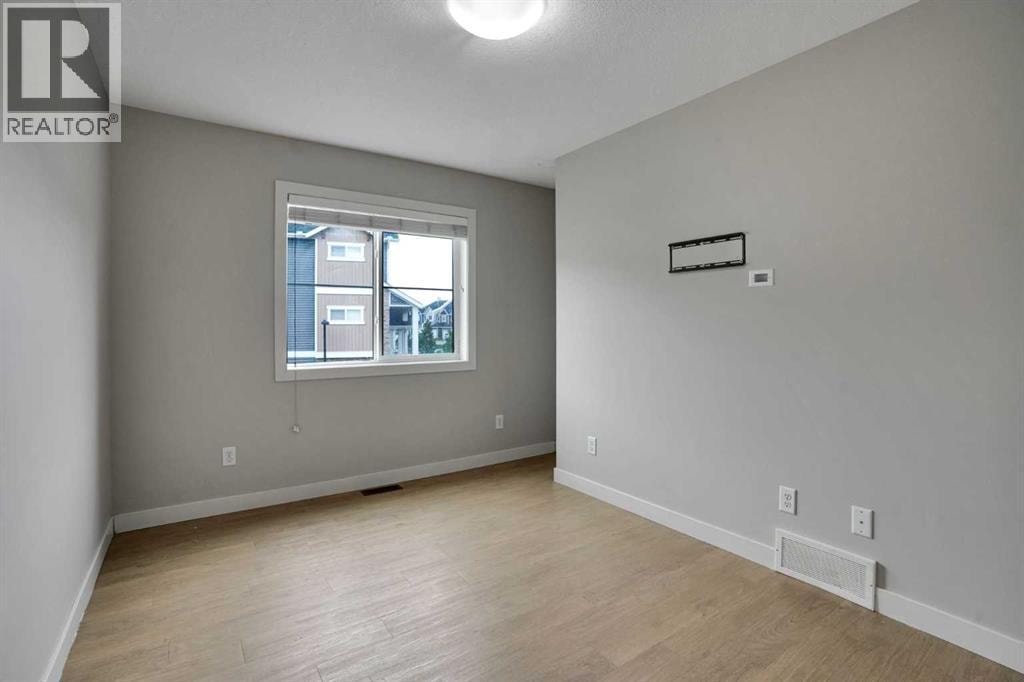413, 355 Nolancrest Heights NW — photo 29