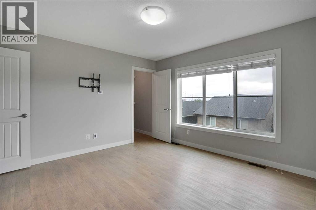 413, 355 Nolancrest Heights NW — photo 33