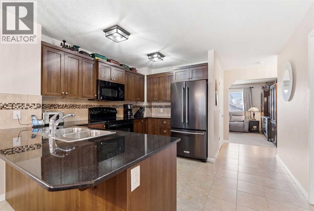 107 Skyview Springs Manor NE — photo 3