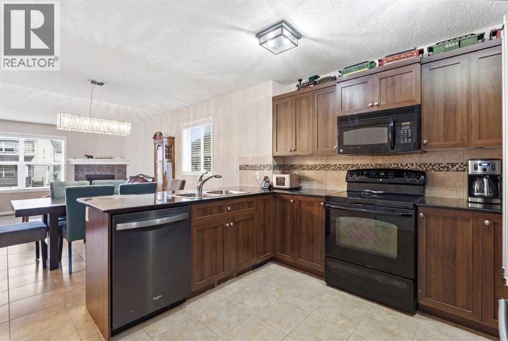107 Skyview Springs Manor NE — photo 4