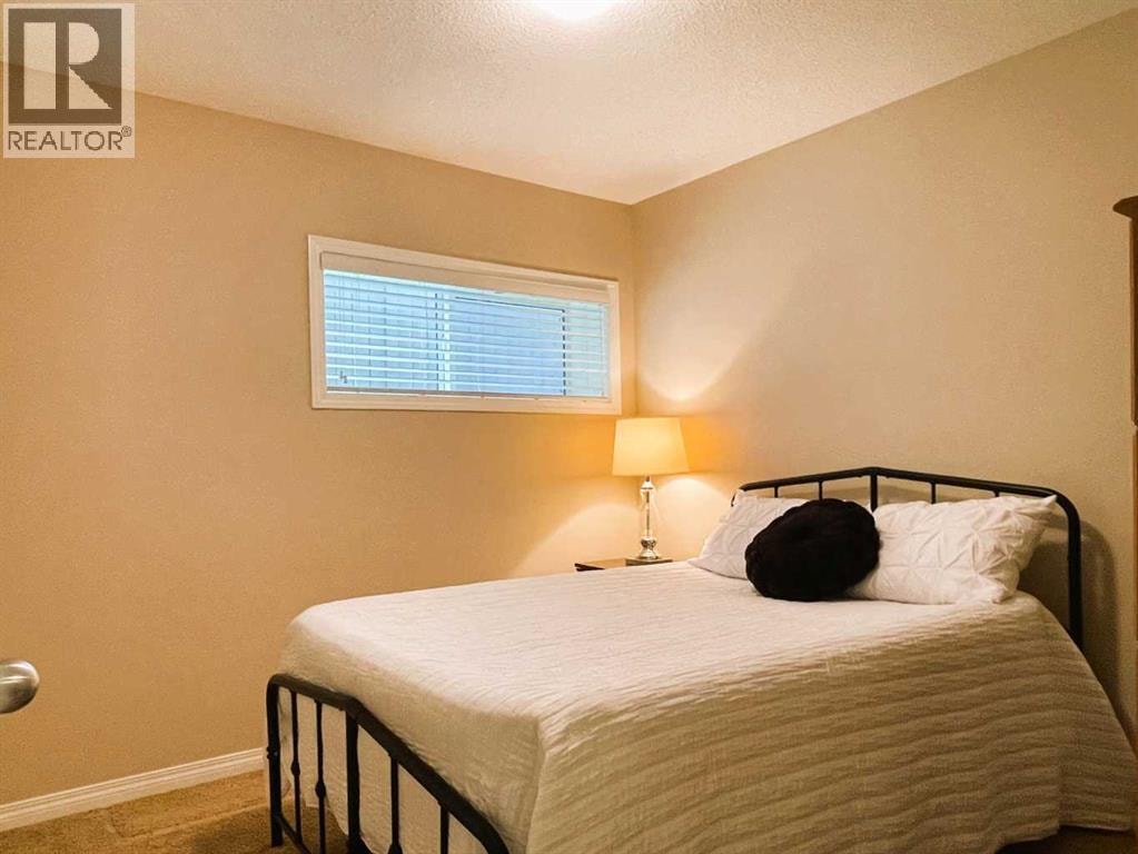 107 Skyview Springs Manor NE — photo 17