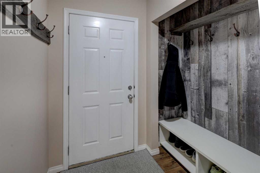 158 Everhollow Heights SW — photo 2