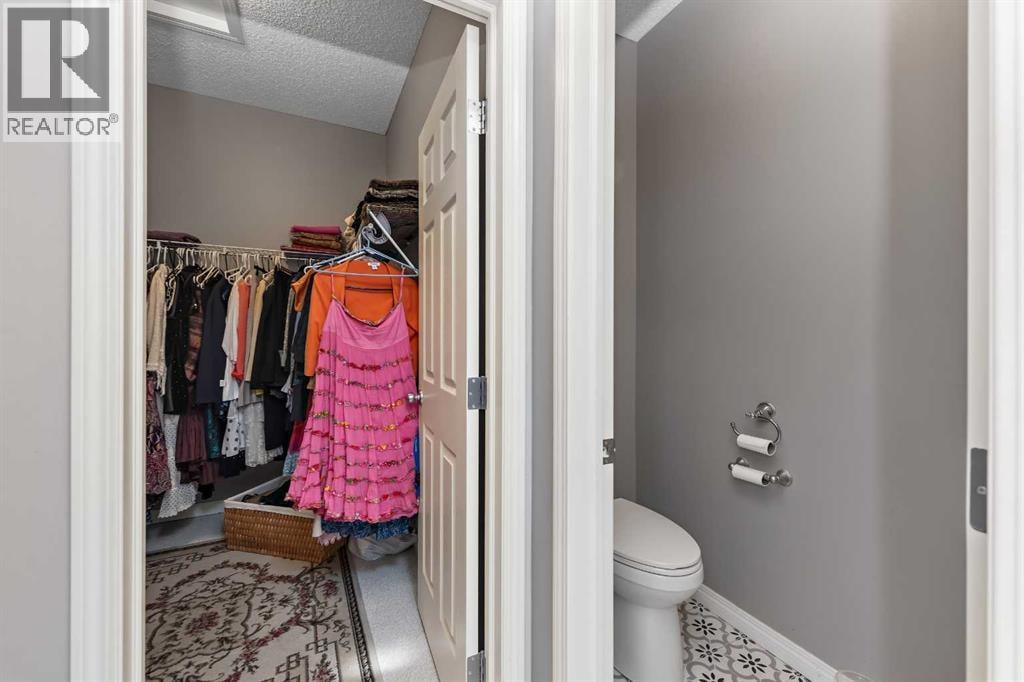 131 Invermere Close — photo 23