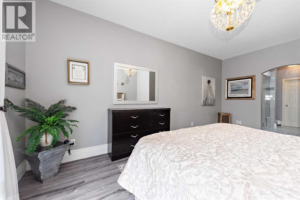 131 Invermere Close — photo 18