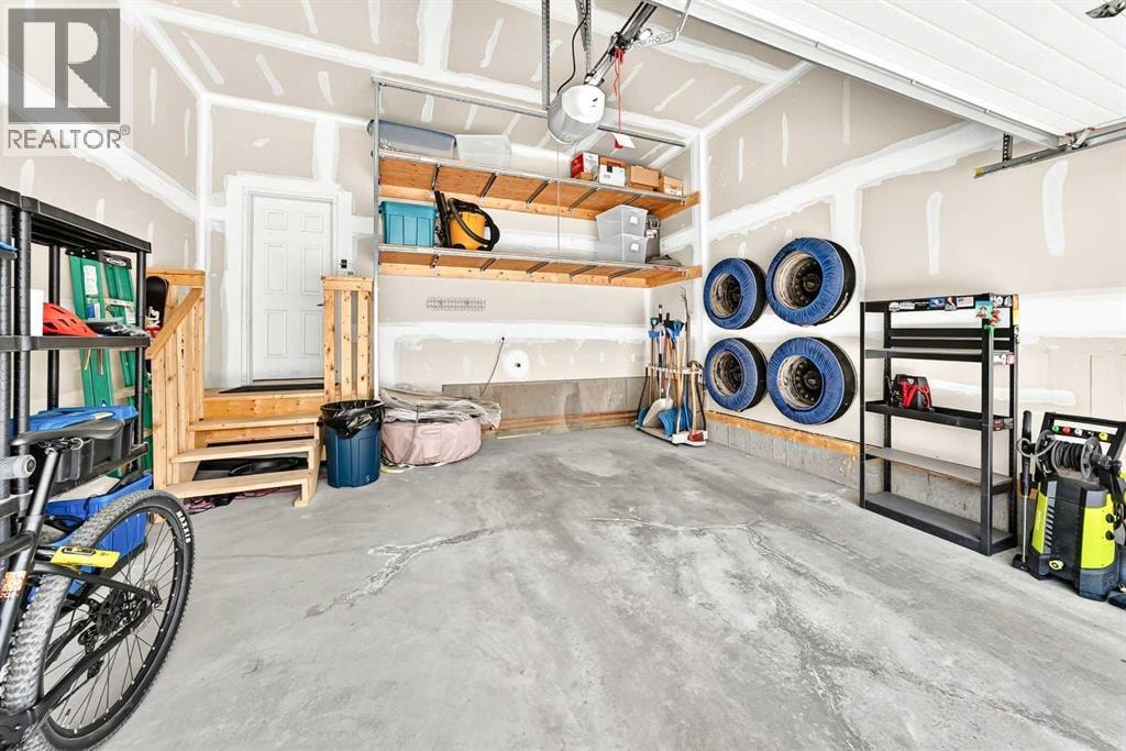141 Riviera Crescent — photo 47