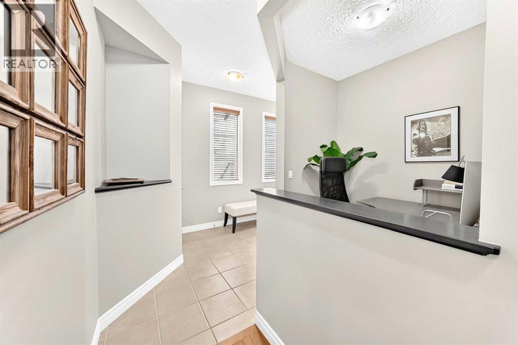 141 Riviera Crescent — photo 9