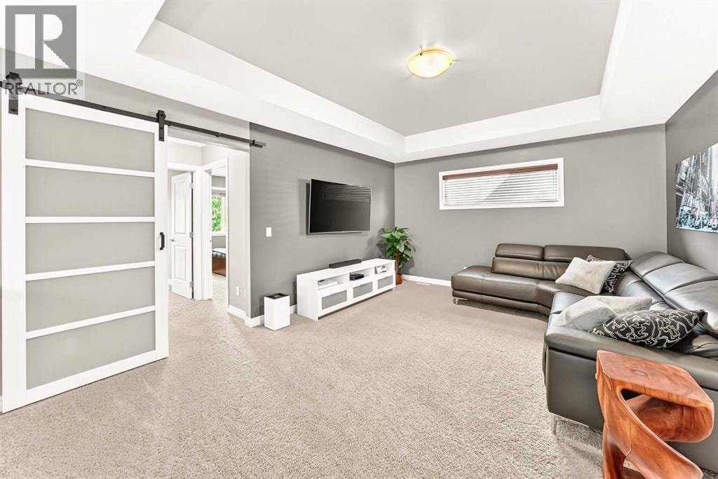 141 Riviera Crescent — photo 42