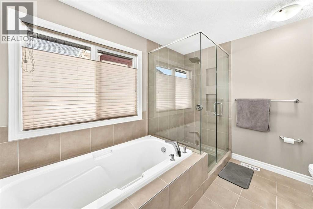 141 Riviera Crescent — photo 36
