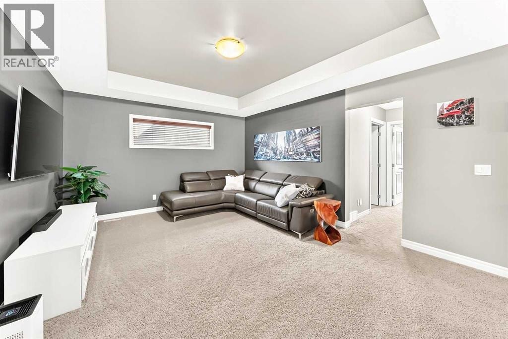 141 Riviera Crescent — photo 43