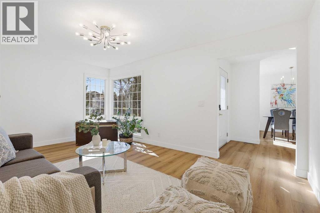 431 Queen Charlotte Drive SE — photo 5