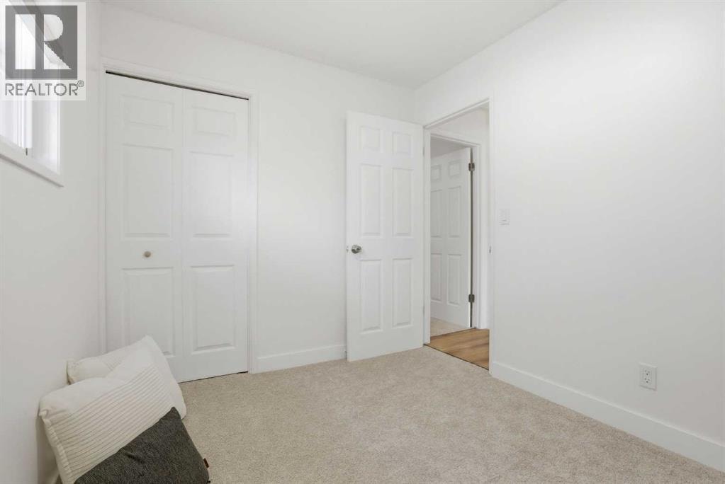 431 Queen Charlotte Drive SE — photo 27