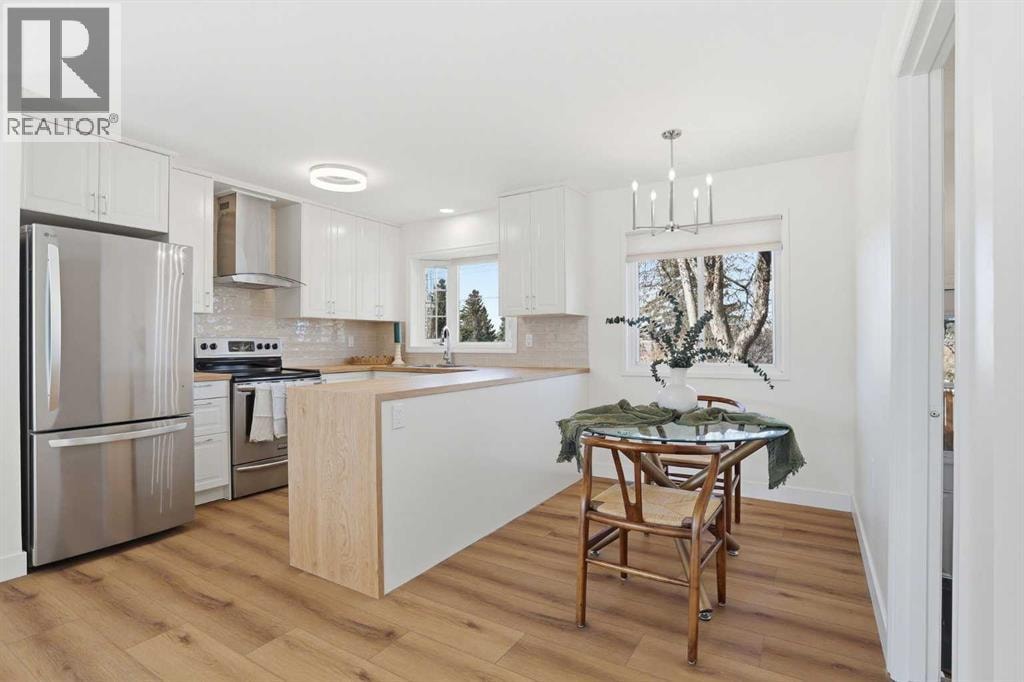 431 Queen Charlotte Drive SE — photo 10