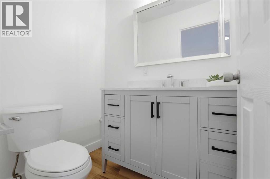 431 Queen Charlotte Drive SE — photo 25