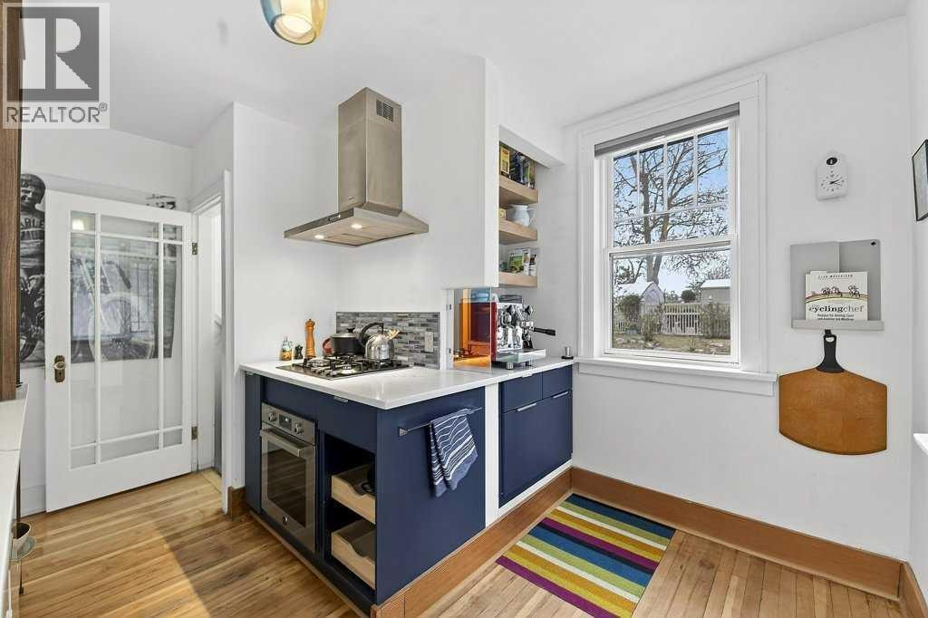 924 7A Street NW — photo 14