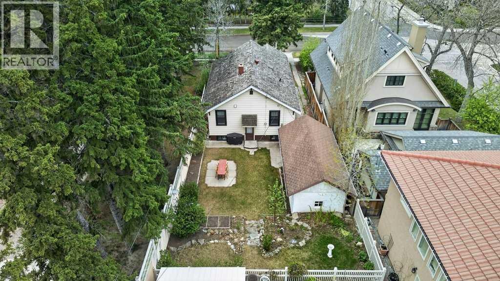 924 7A Street NW — photo 34