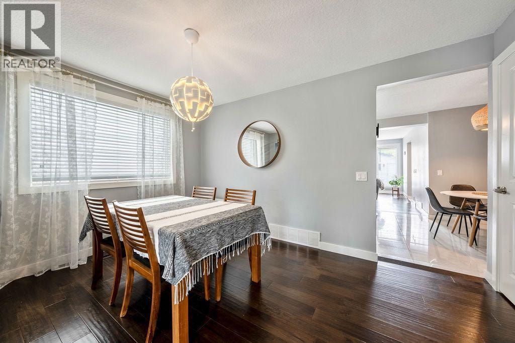 15 Woodmont Green SW — photo 5