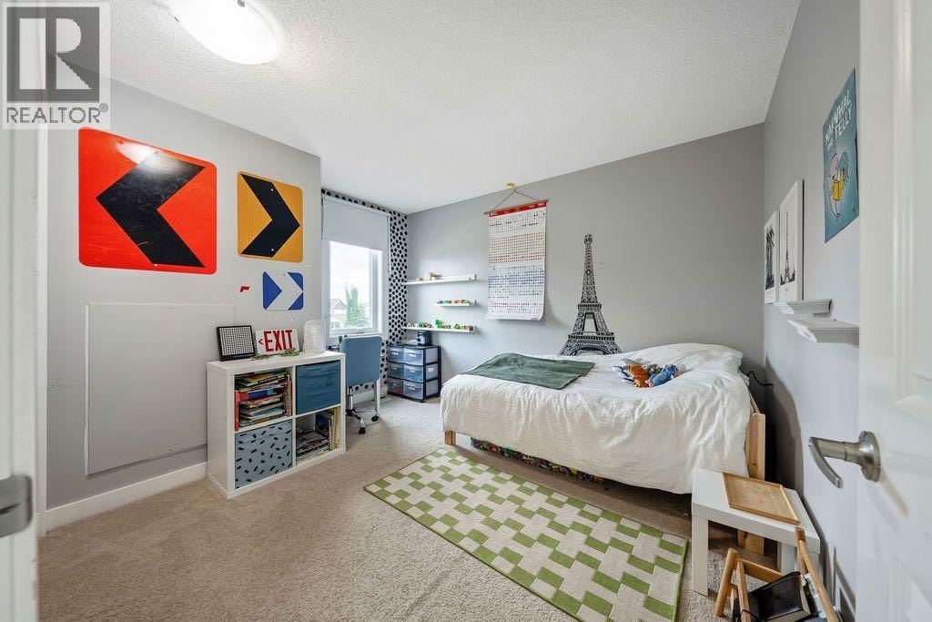 15 Woodmont Green SW — photo 27