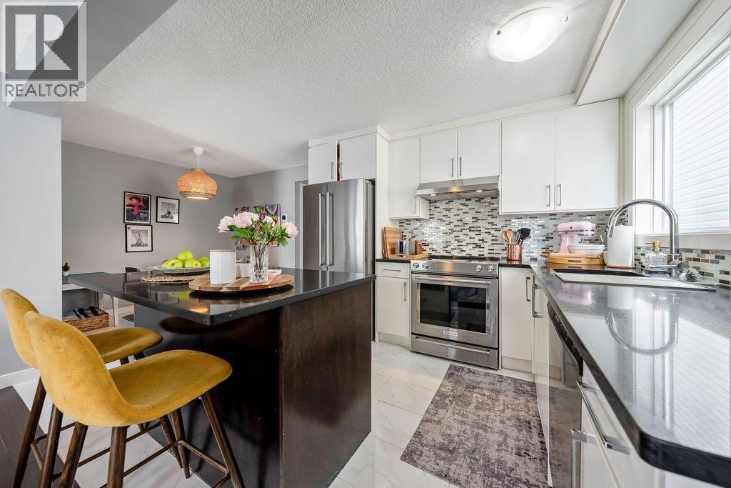 15 Woodmont Green SW — photo 15