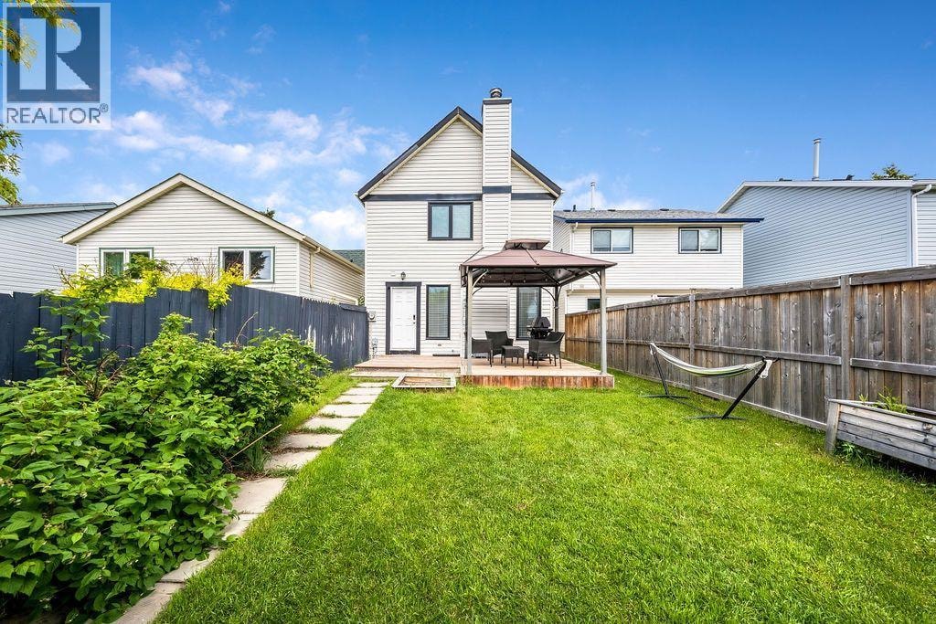 15 Woodmont Green SW — photo 38