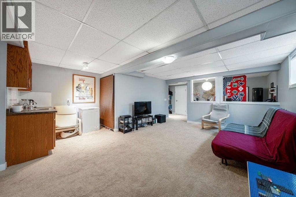 15 Woodmont Green SW — photo 35