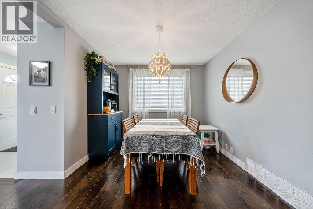 15 Woodmont Green SW — photo 6