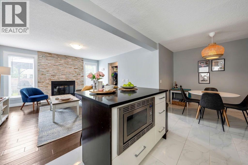 15 Woodmont Green SW — photo 16