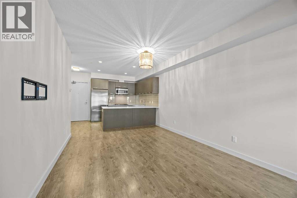 102, 323 20 Avenue SW — photo 12